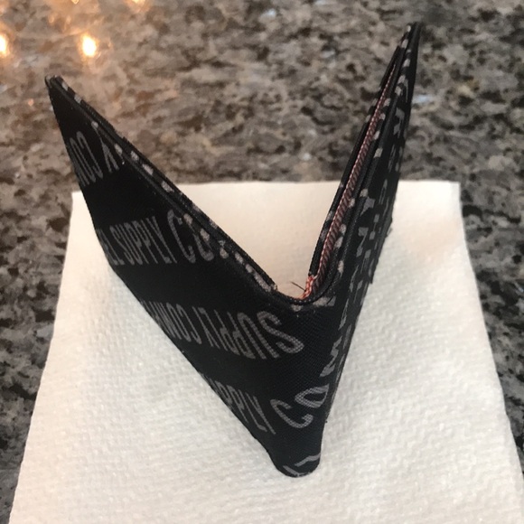 Herschel Supply Company billfold wallet - Picture 4 of 4